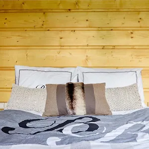 https://apartament-chalubinskiego.zakopanehotels.org